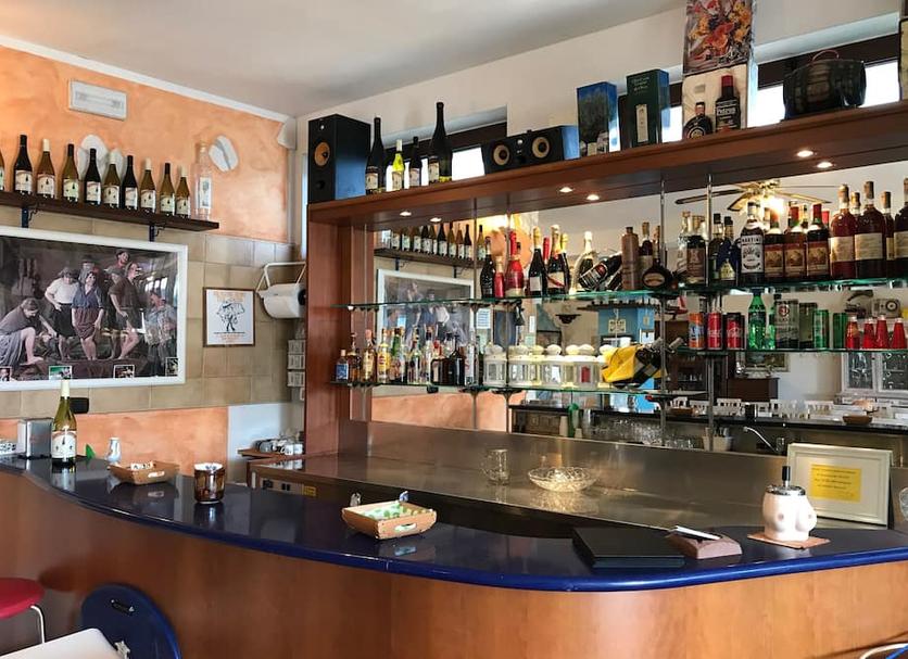 Bar Photo