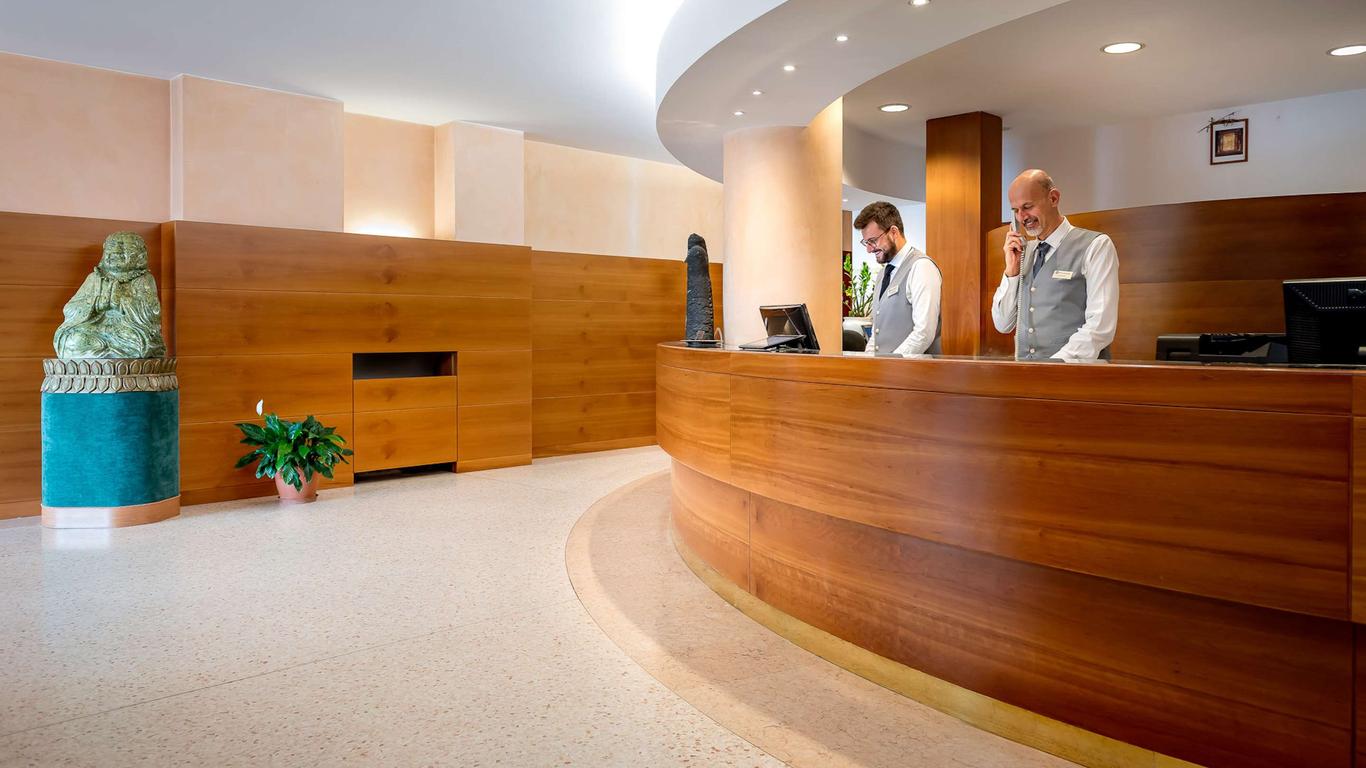 Best Western Hotel Cavalieri Della Corona