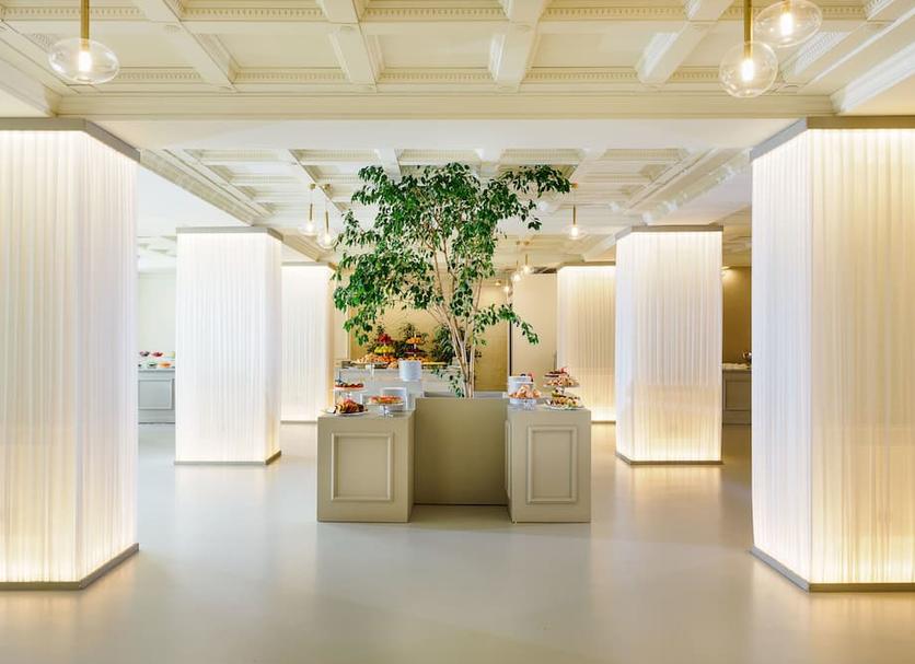 Buffet Photo