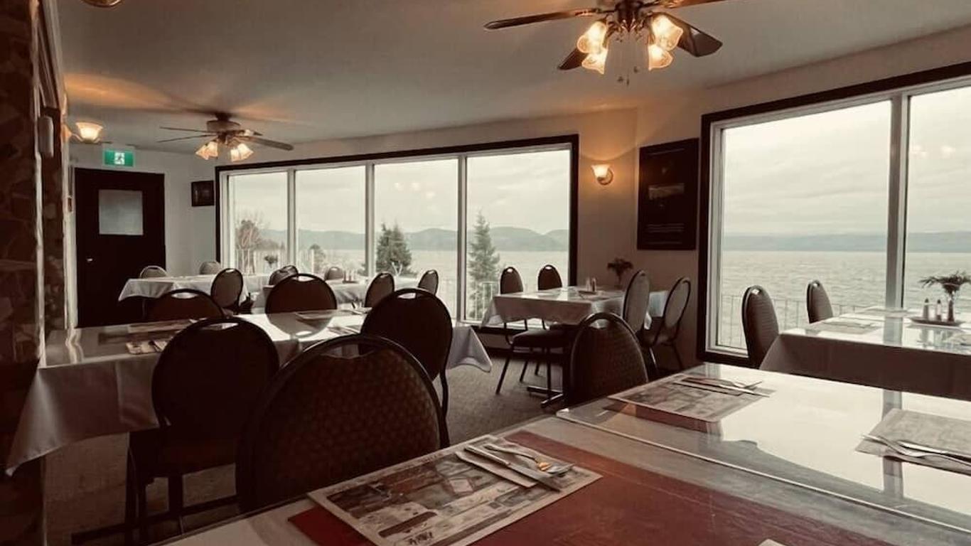 Auberge De La Riviere Saguenay