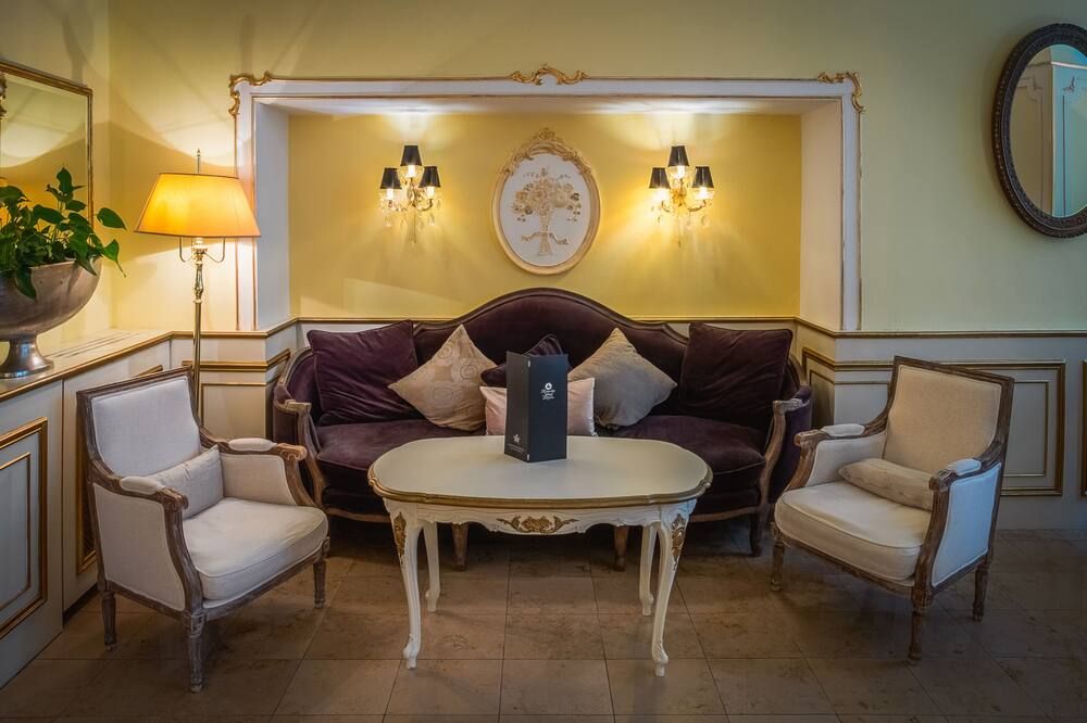 Salon