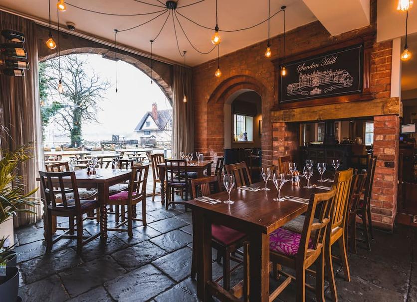 Restaurant Photo