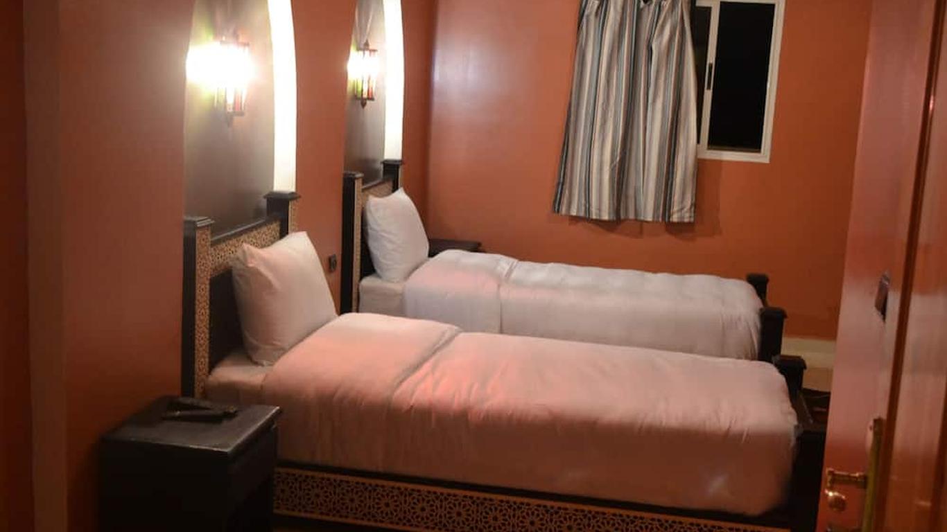 Inyan Dakhla Hotel