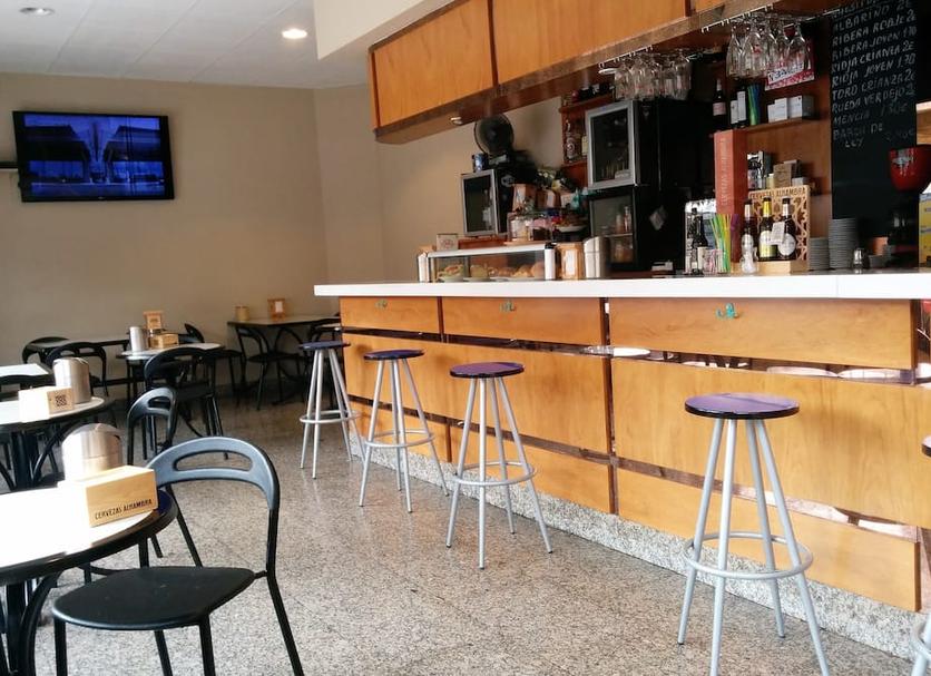 Bar Photo
