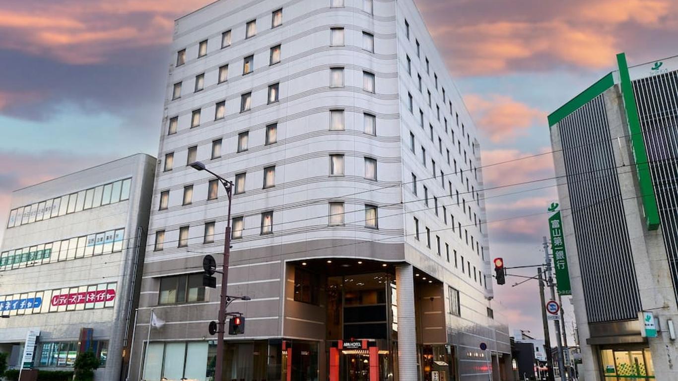 Apa Hotel Takaoka Marunouchi
