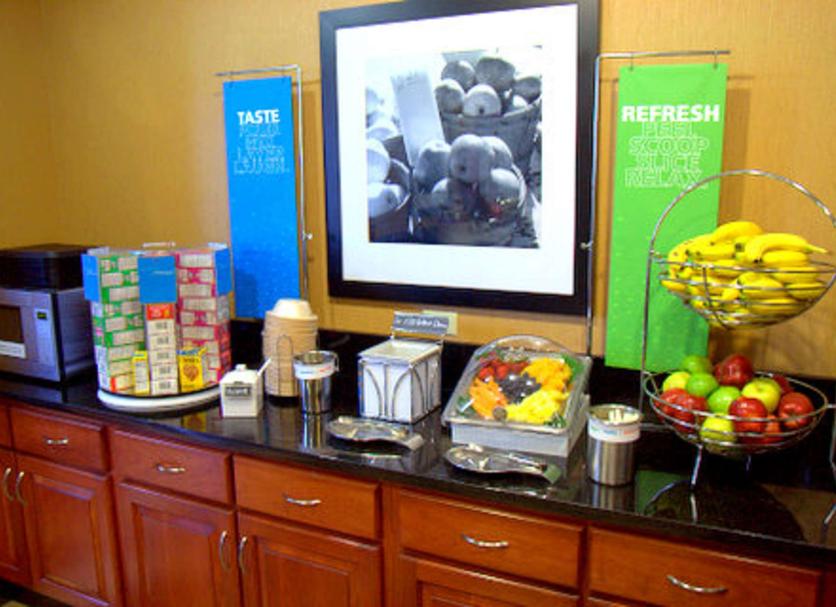 Buffet Photo