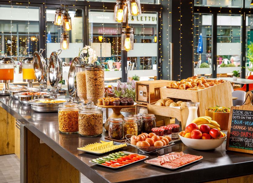 Buffet Photo