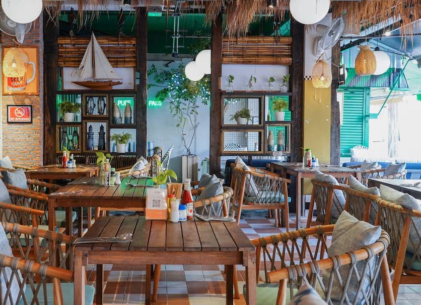 Restaurant Photo
