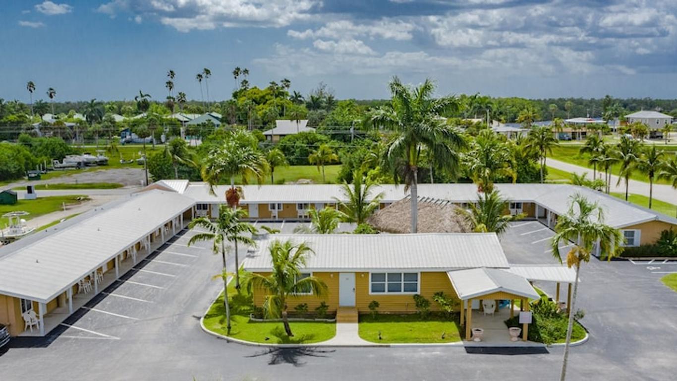 Everglades City Motel