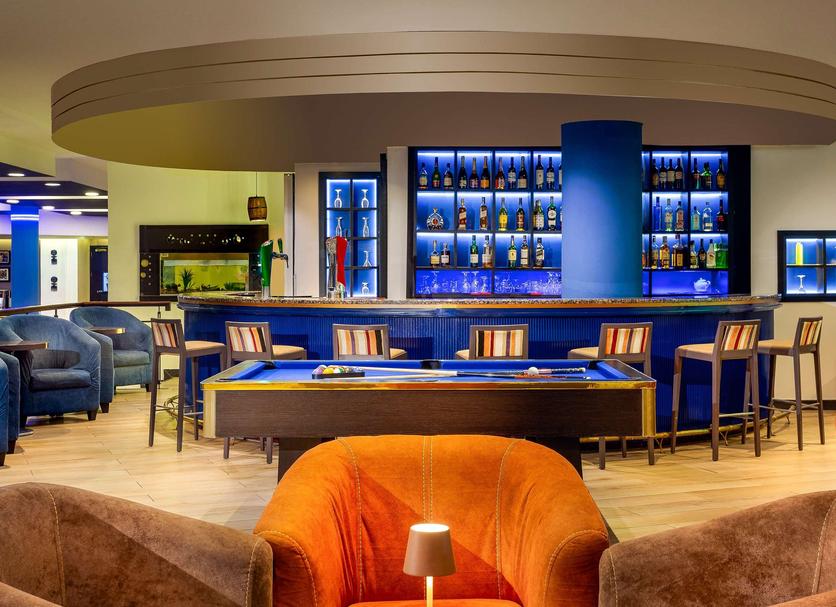 Bar Photo