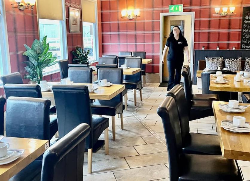 Restaurant Photo