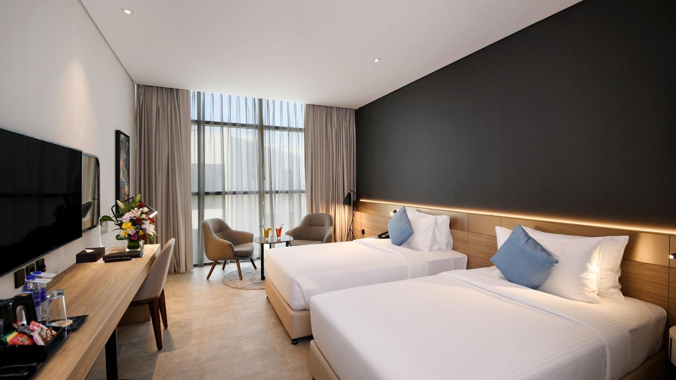 Beach Walk Hotel