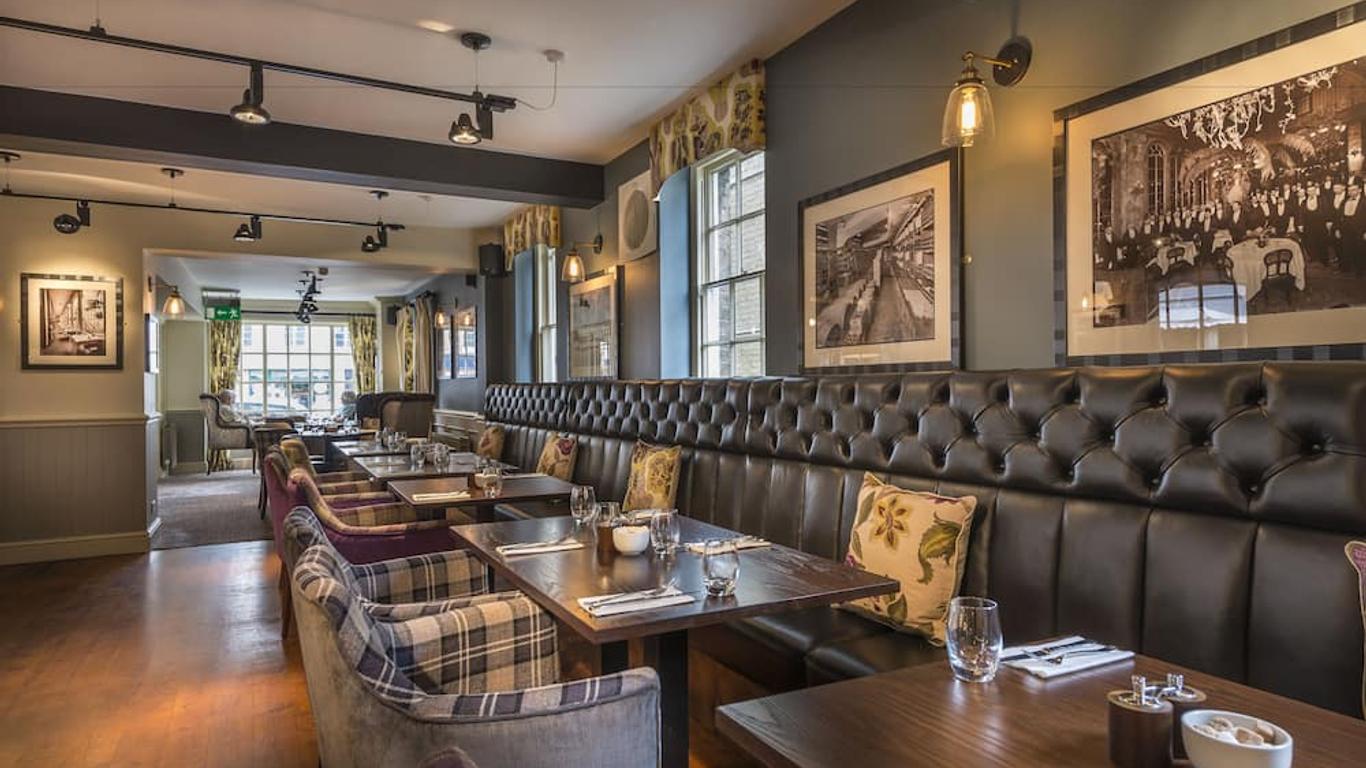 The Golden Lion Hotel, St Ives, Cambridgeshire