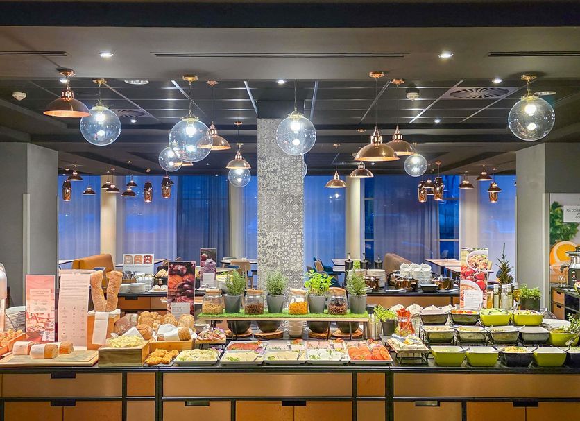 Buffet Photo