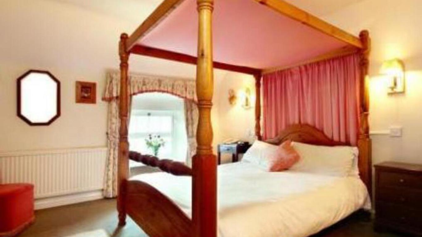 The Golden Pheasant Inn