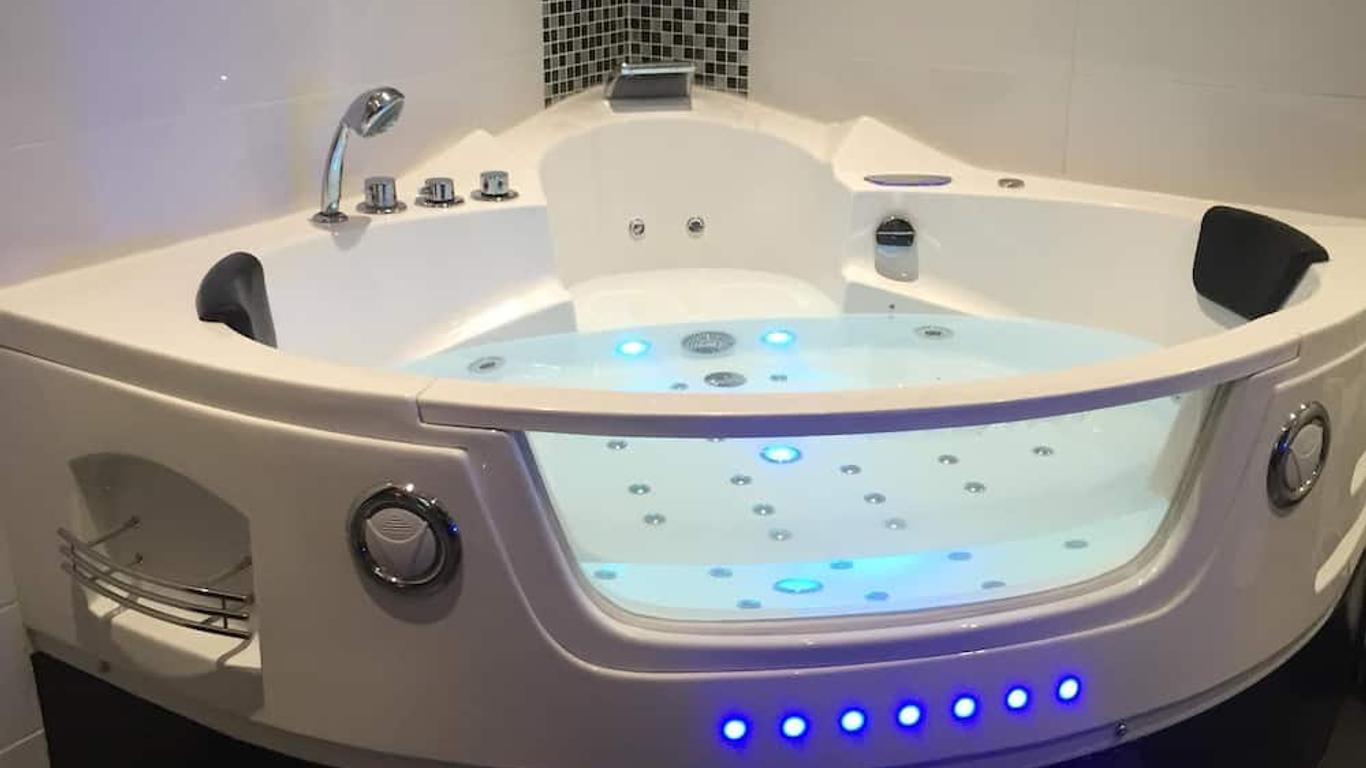 Le Love Spa