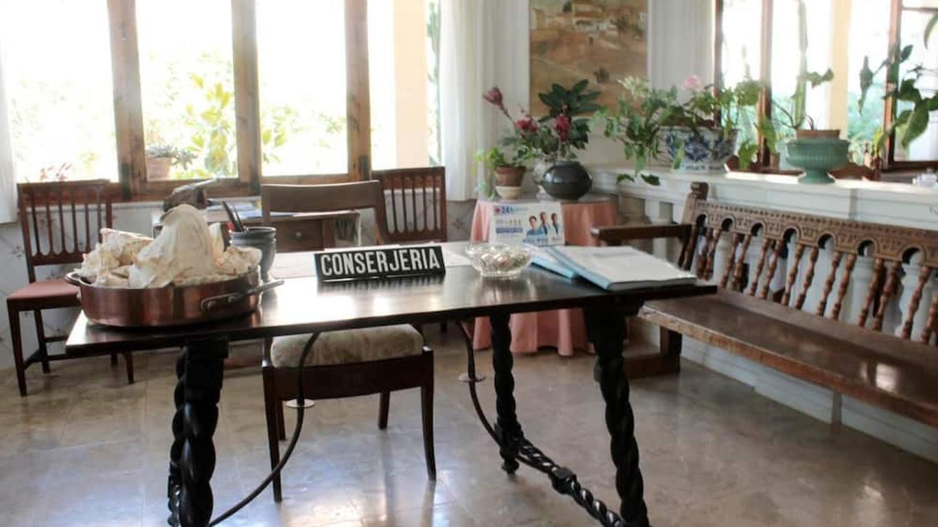 Hostal Catalina Vera