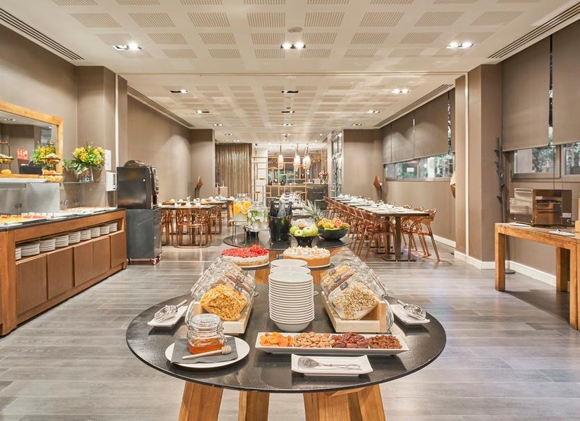 Buffet Photo