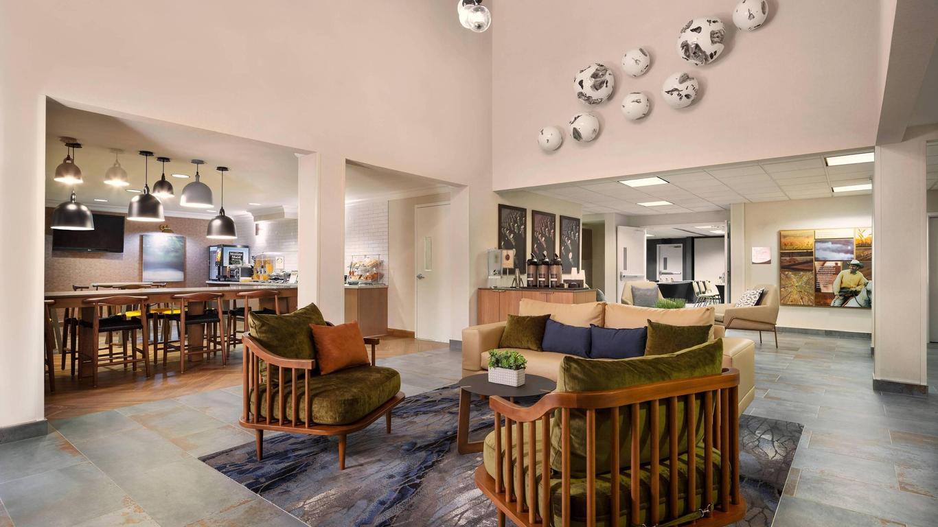 Fairfield Inn & Suites by Marriott Napa American Canyon