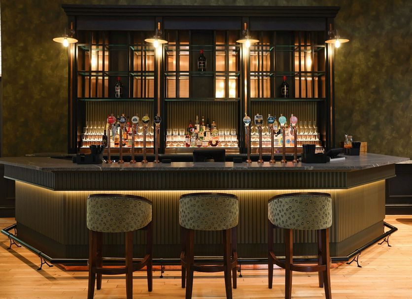 Bar Photo