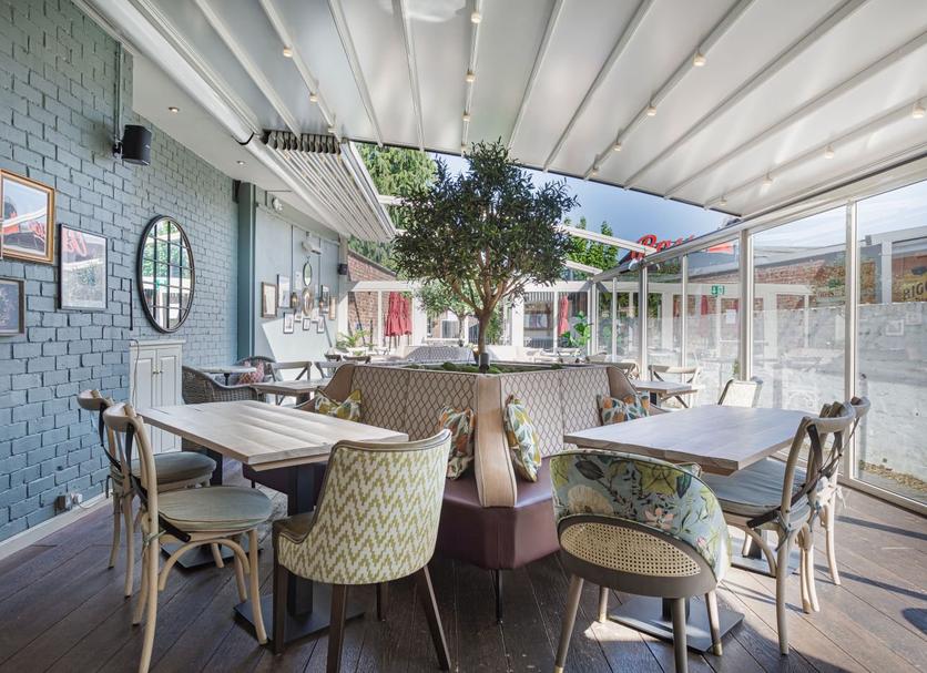 Restaurant Photo