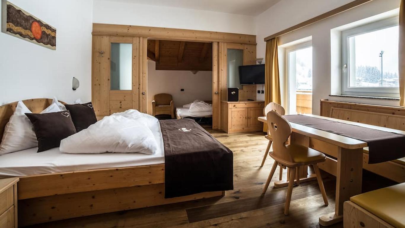 Hotel Alpin