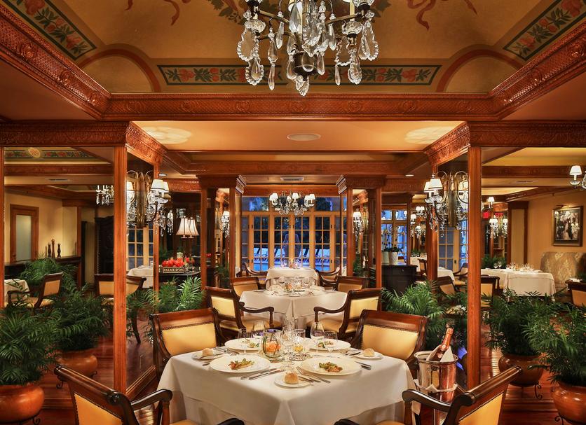 Restaurant Photo