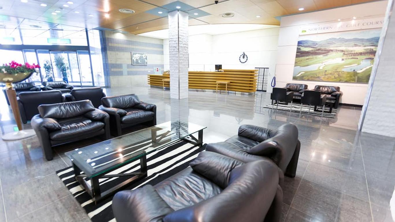 Northern Arc Resort Hotel