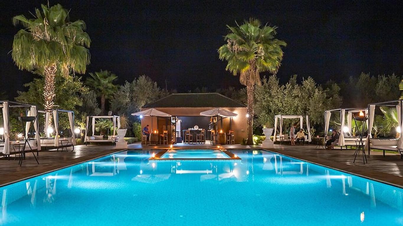 Just V hotel & Spa
