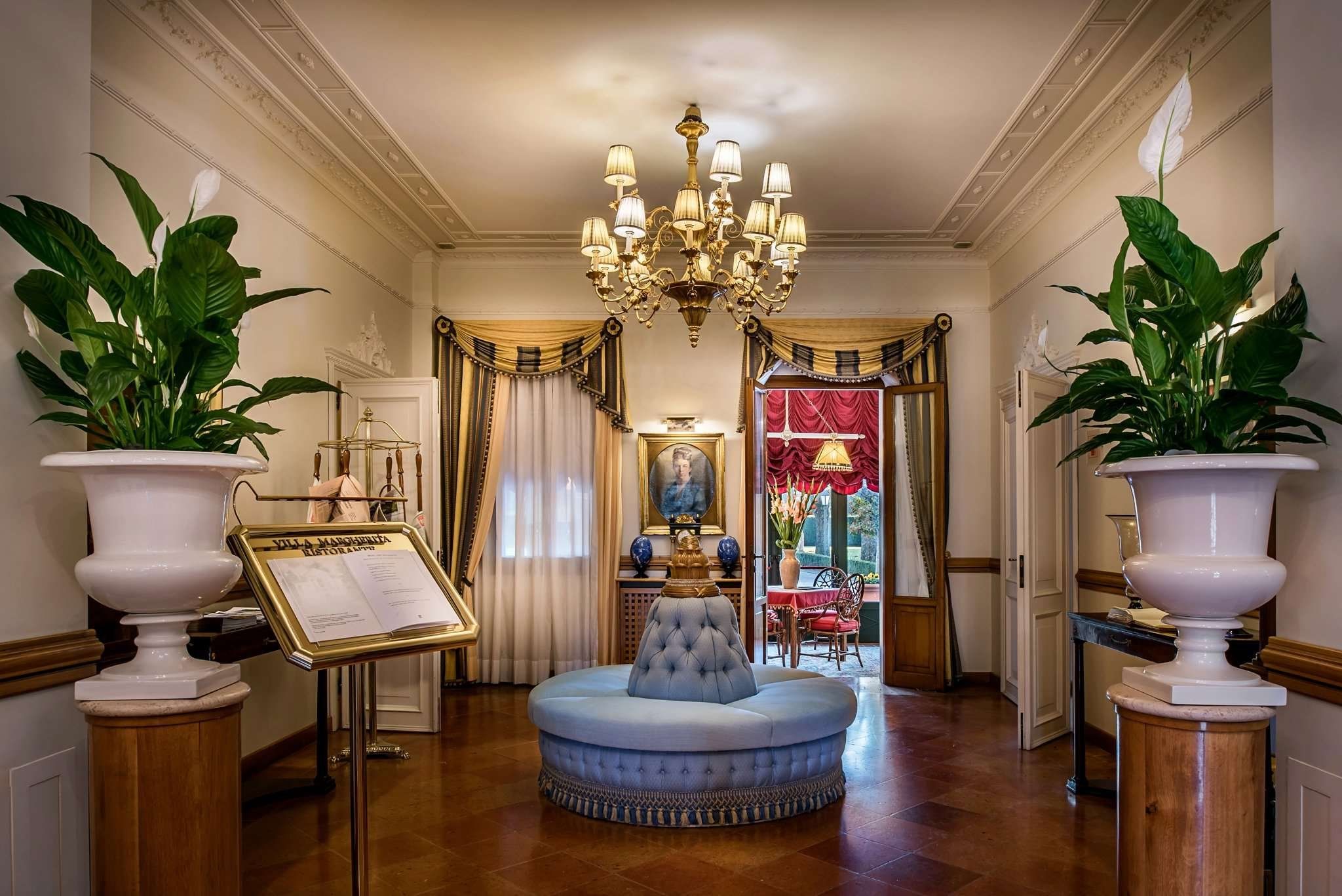 Salon