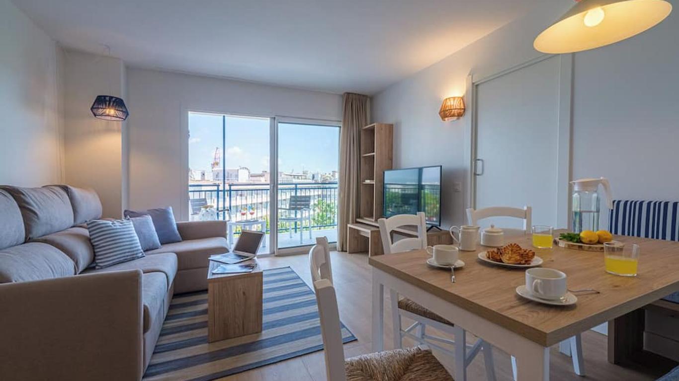 Ancora La Siesta Apartments