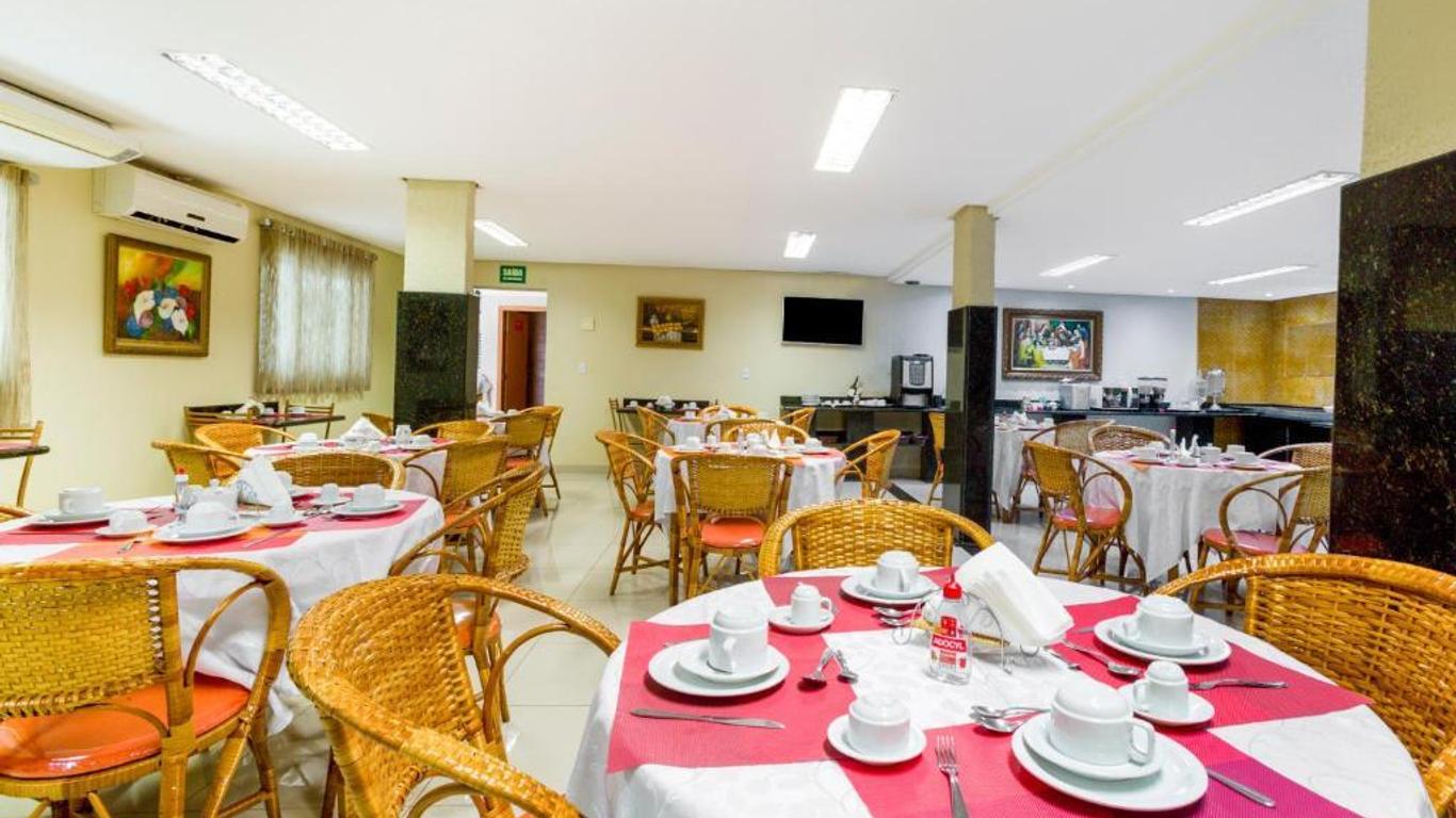 Hotel Via Universitária
