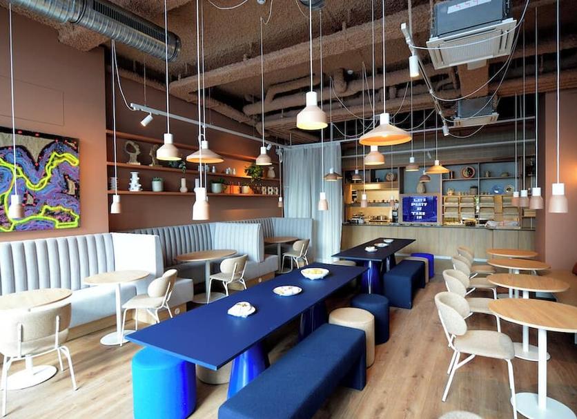 Restaurant Photo