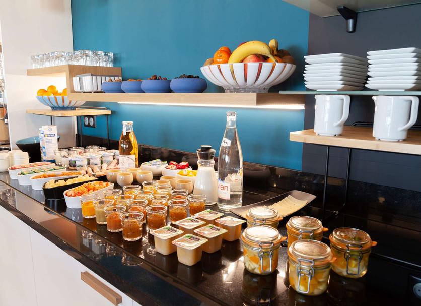 Buffet Photo