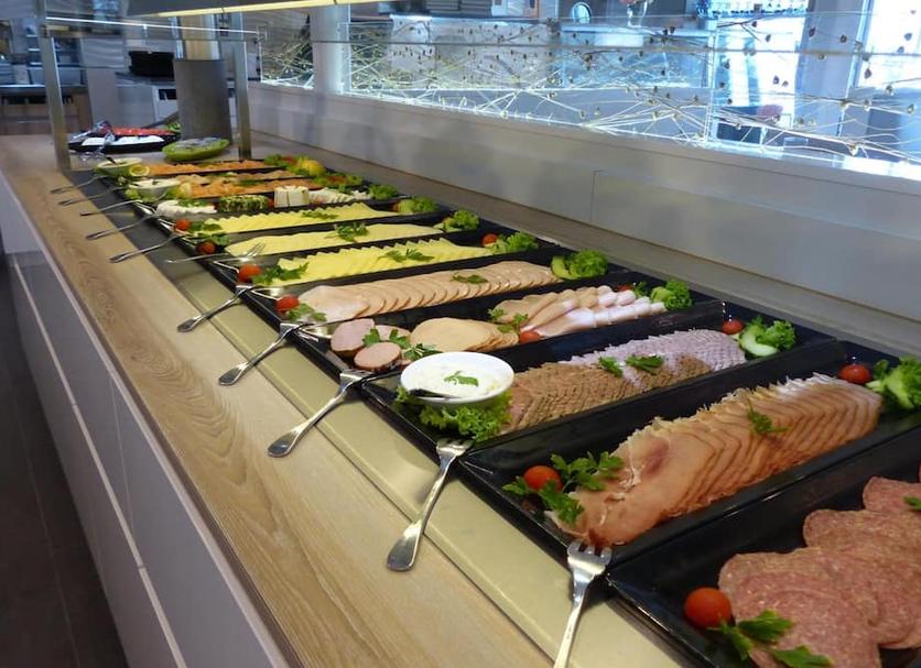Buffet Photo