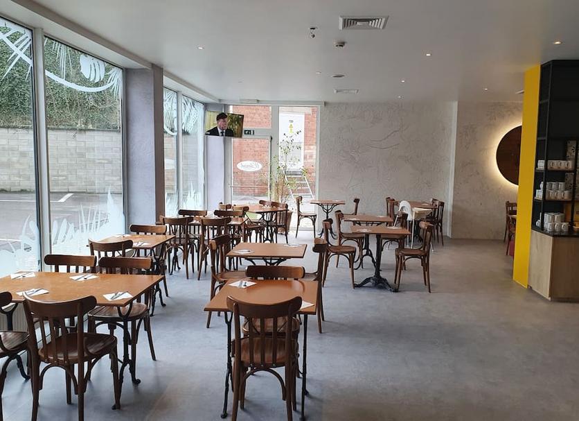 Restaurant Photo