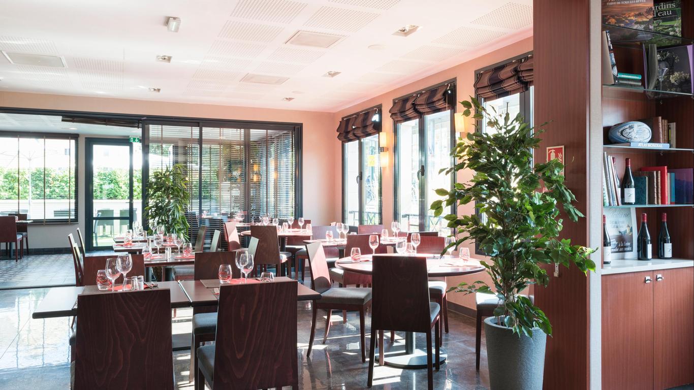 Plessis Parc Hotel
