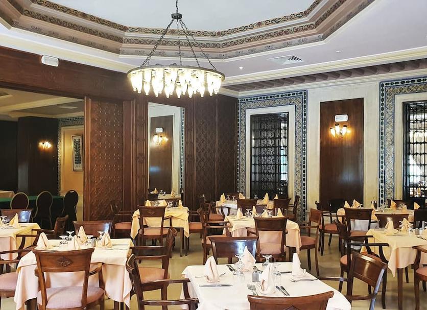 Restaurant Photo