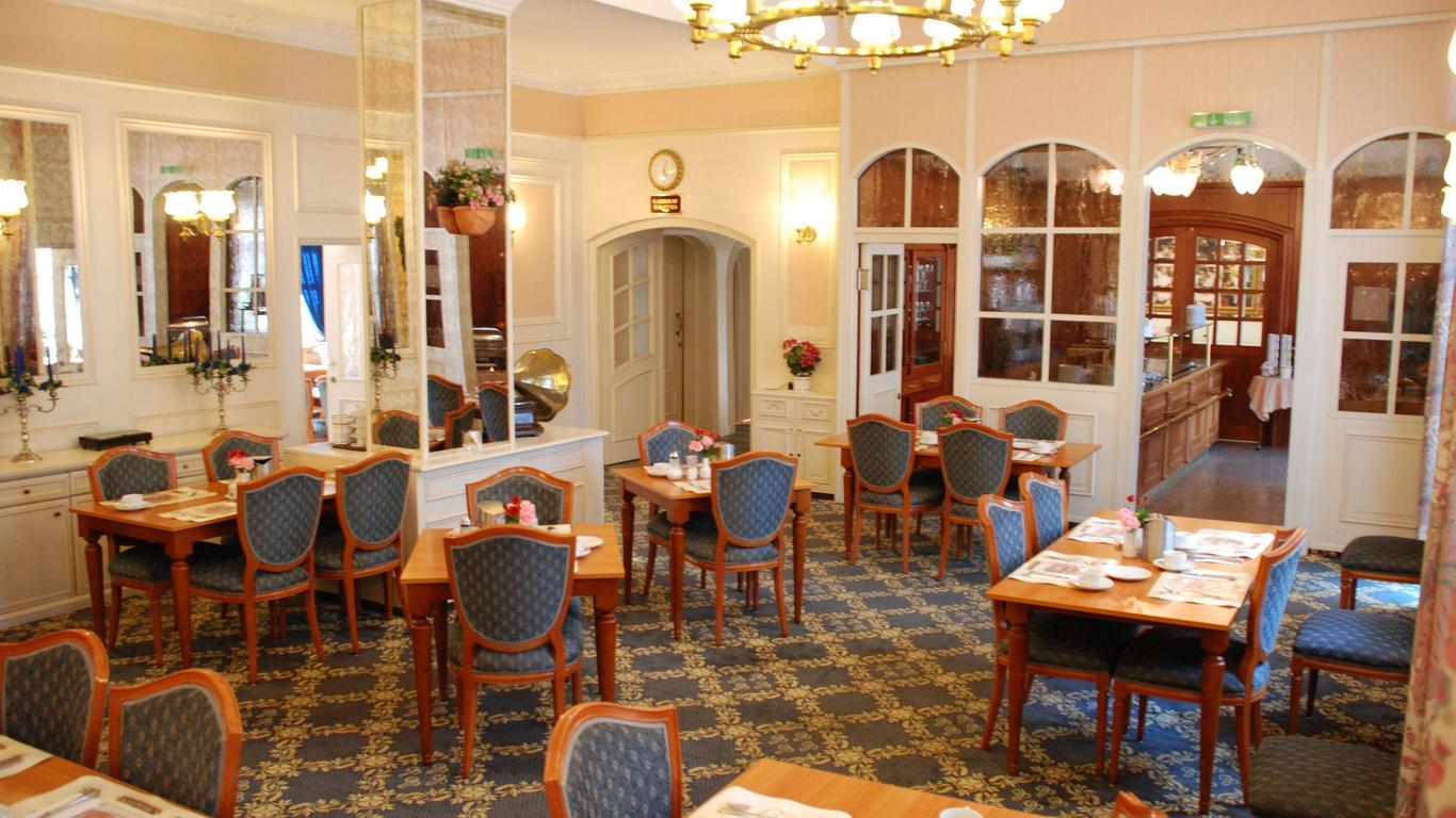 Milbor Hotel