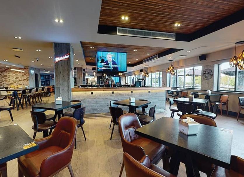 Restaurant Photo