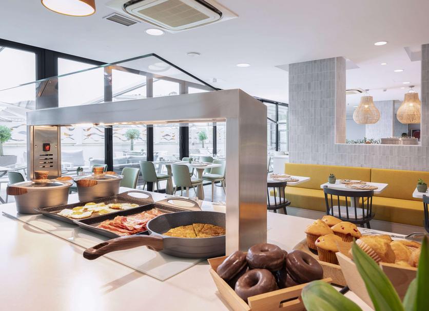 Buffet Photo