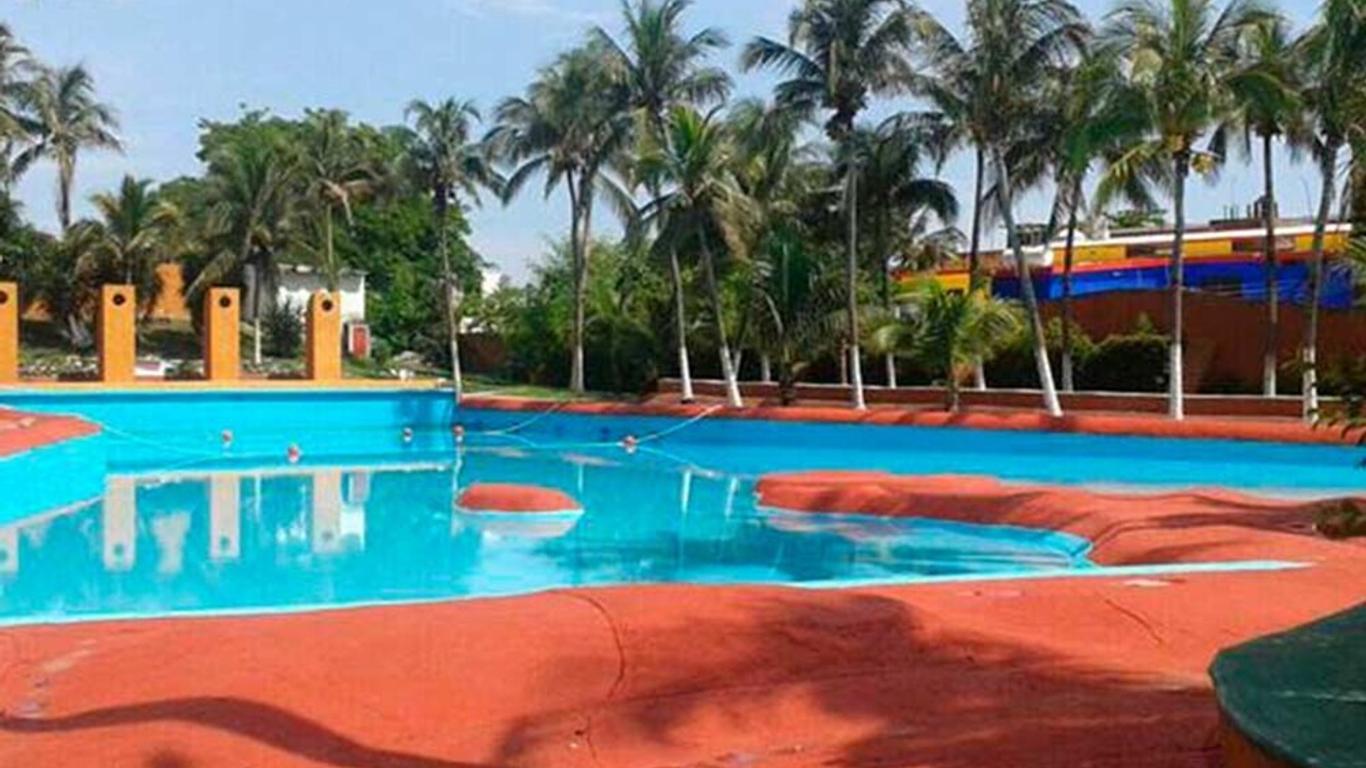 Hotel Chachalacas
