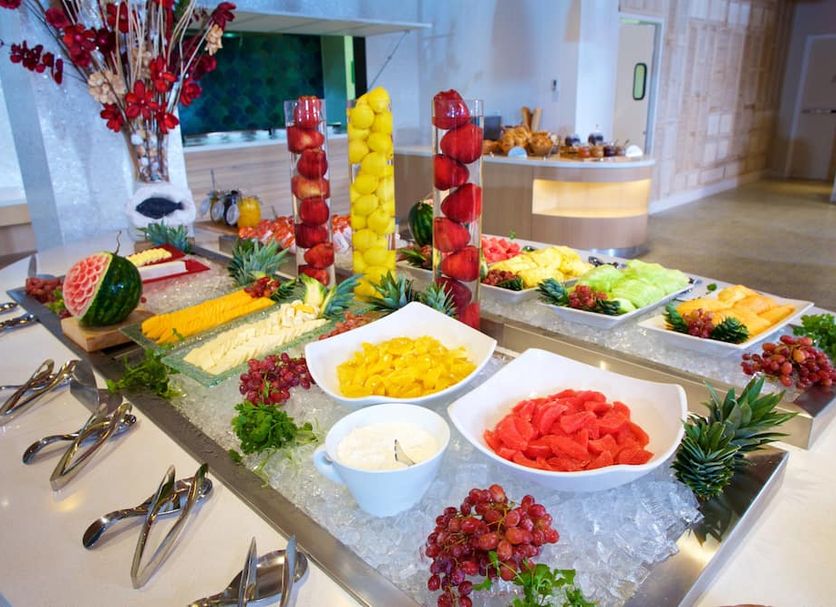 Buffet Photo