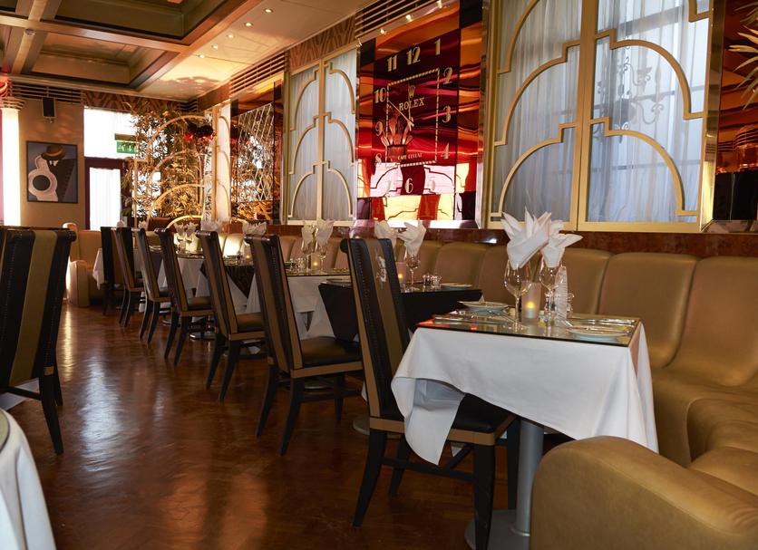 Restaurant Photo