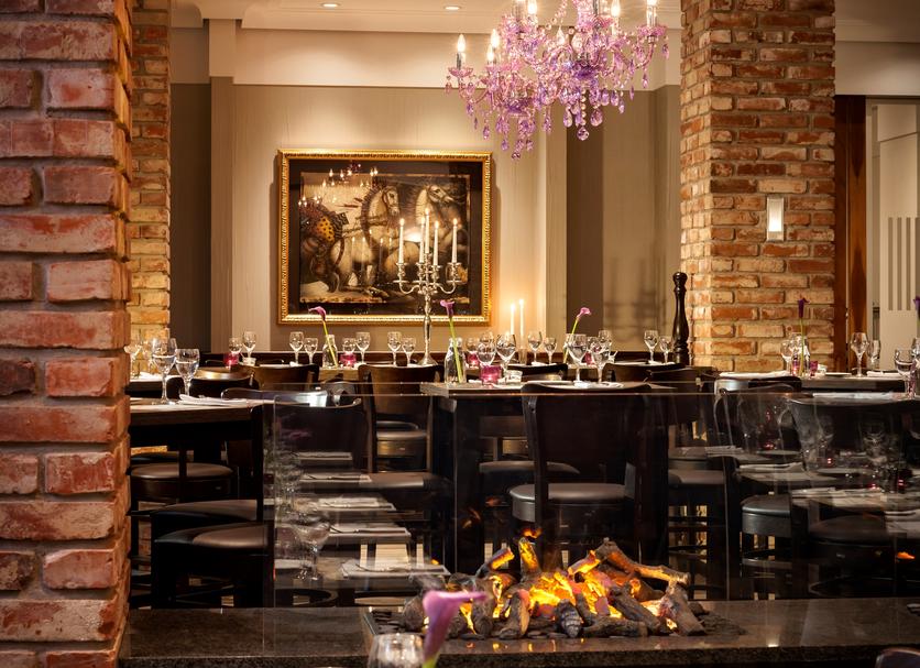 Restaurant Photo