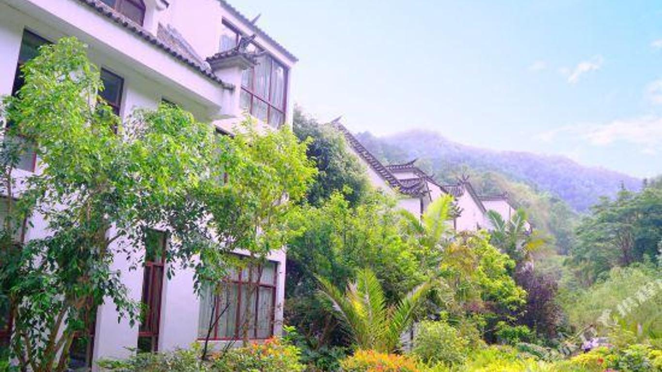 Rehai Meinvchi Hot Spring Hotel