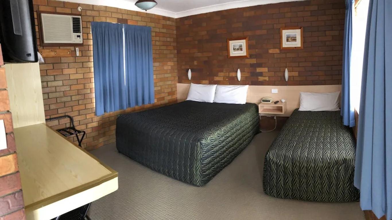 Peter Allen Motor Inn