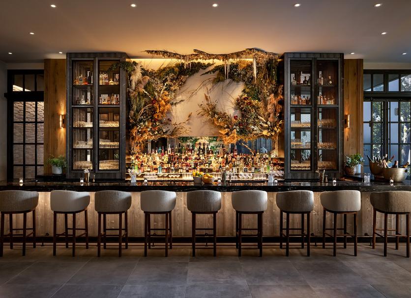 Bar Photo