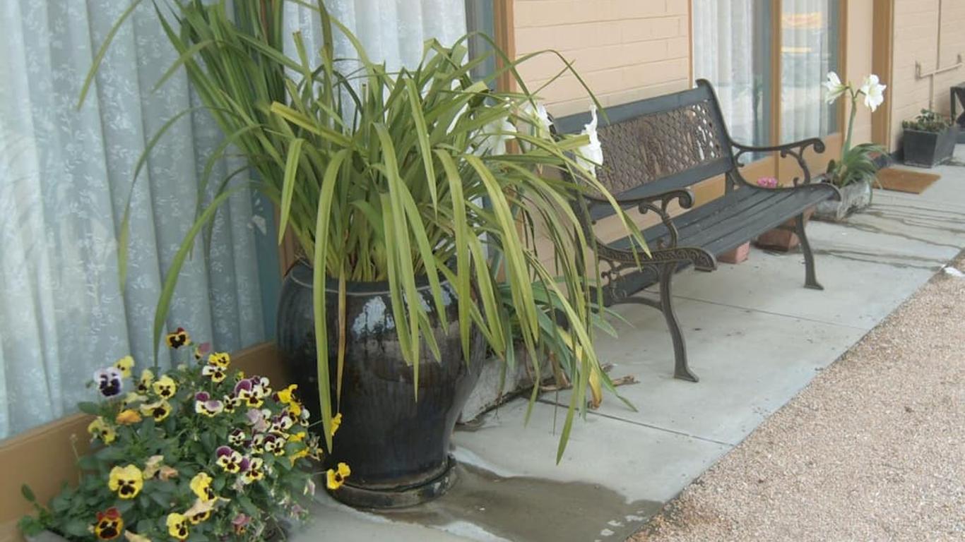 Travellers Rest Motel