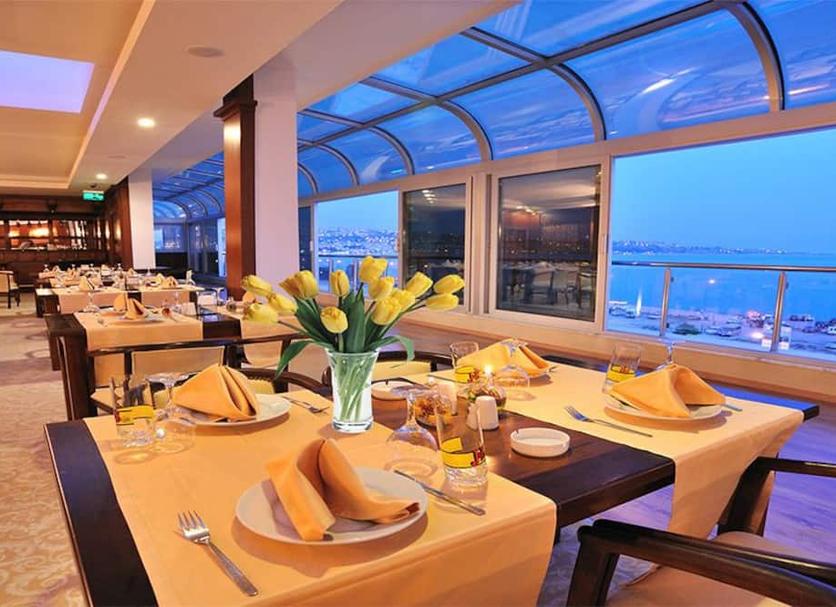 Restaurant Photo